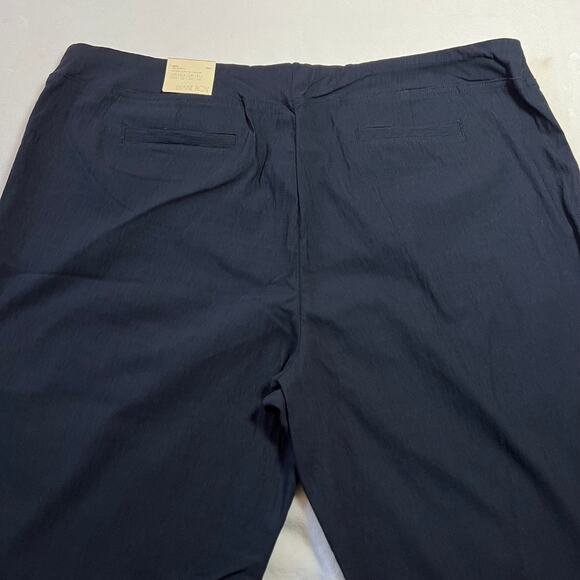 Eliane Rose High Rise Pull On Capri Pants Size 22W NEW Preppy Minimalist Casual - Picture 5 of 10